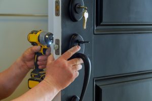 house-exterior-door-with-inside-internal-parts-lock-visible-professional-locksmith